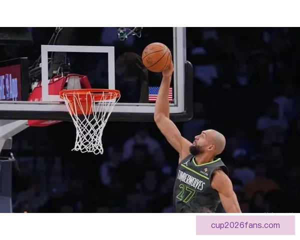 杜伦砍下22加14助活塞双杀森林狼兰德尔空砍27仍难挽败局华子缺阵错失奖项